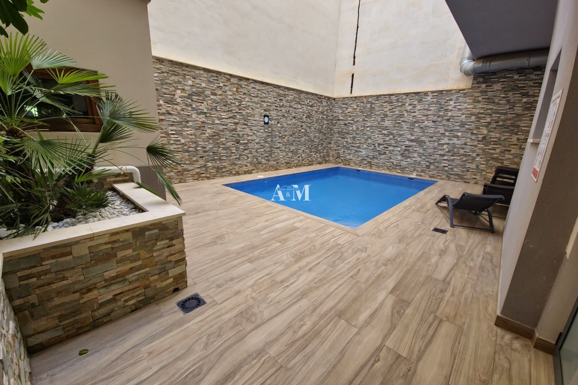 Alquiler a largo plazo - Apartamento / piso - Torrevieja - Playa de los Locos