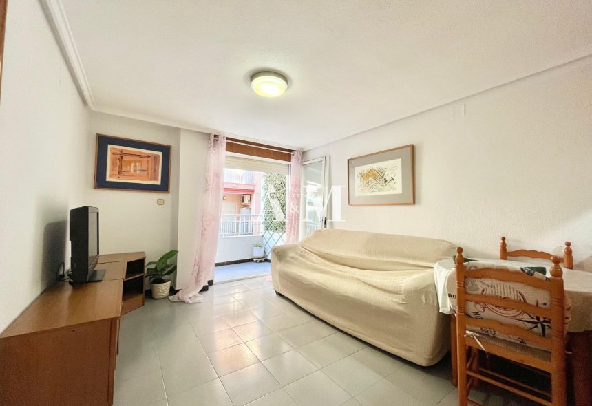 Alquiler a largo plazo - Apartamento / piso - Torrevieja - Playa de los Locos