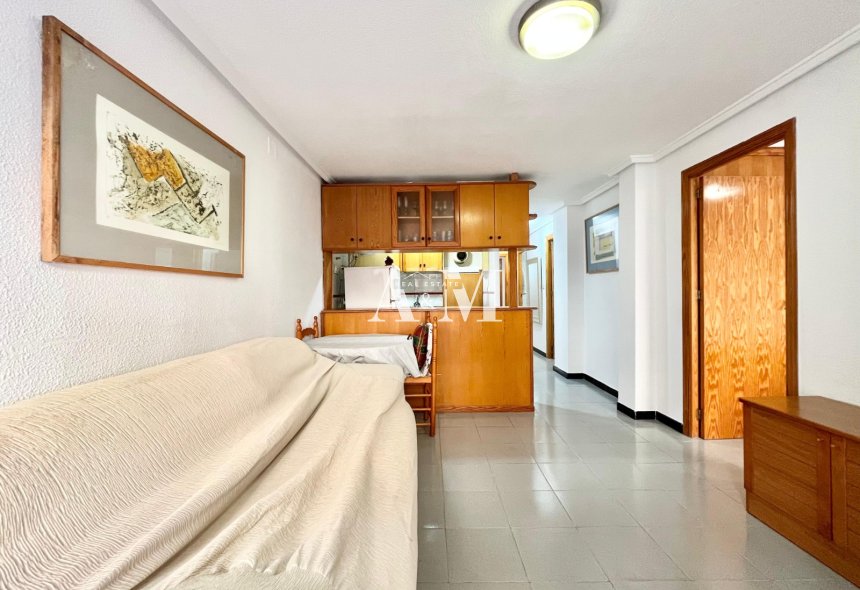 Alquiler a largo plazo - Apartamento / piso - Torrevieja - Playa de los Locos