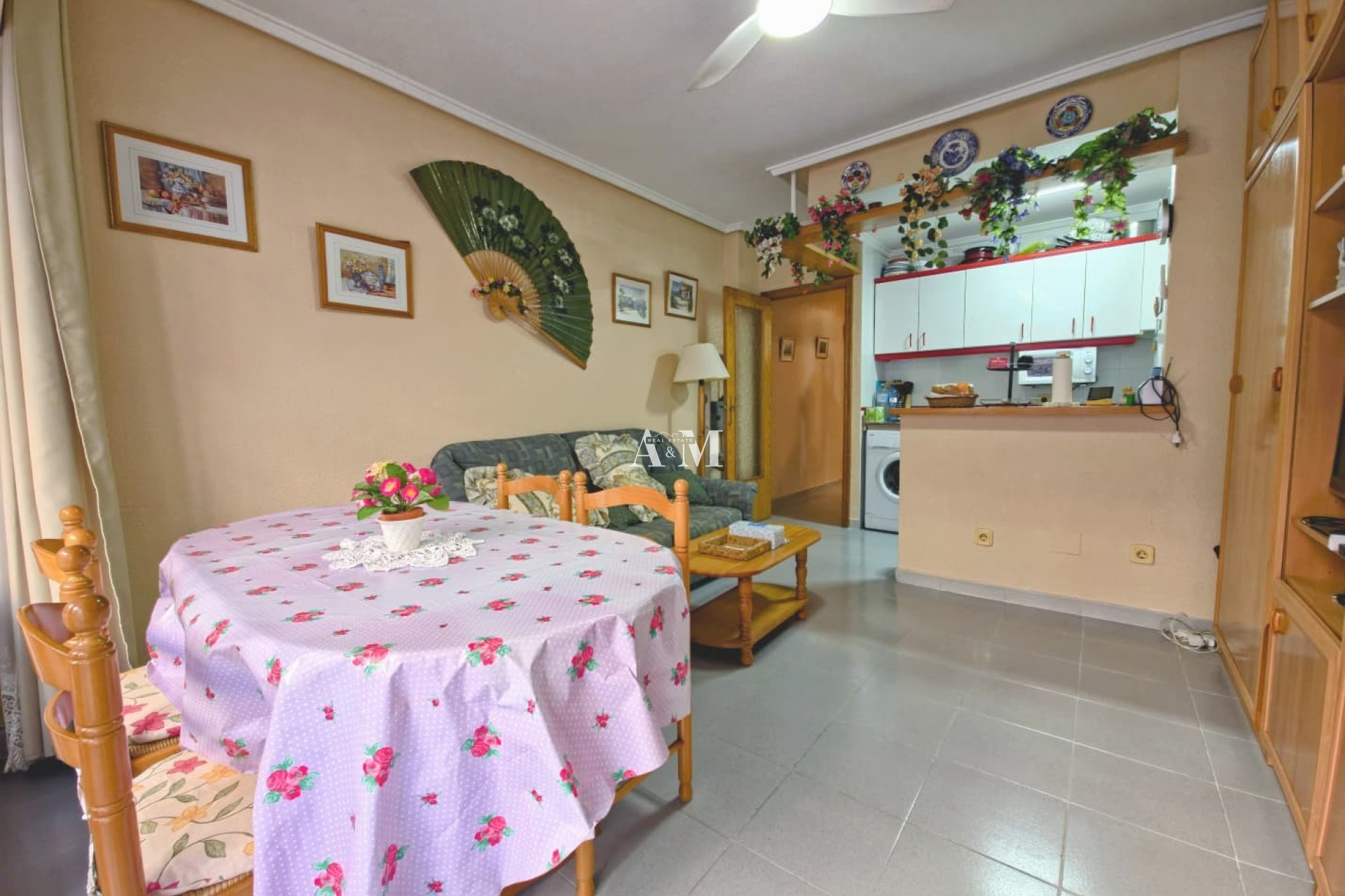 Alquiler a largo plazo - Apartamento / piso - Torrevieja - Playa de los Locos