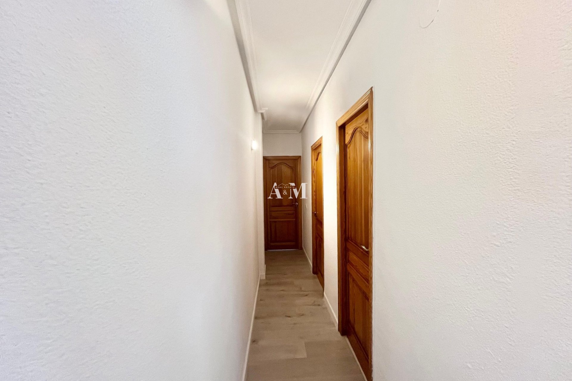 Alquiler a largo plazo - Apartamento / piso - Torrevieja - Playa de los Locos