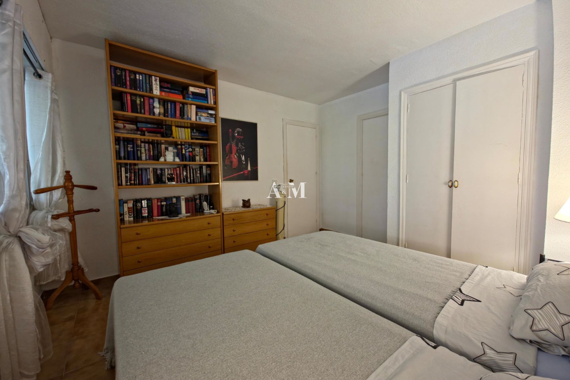 Alquiler a largo plazo - Apartamento / piso - Torrevieja - Playa de los Locos