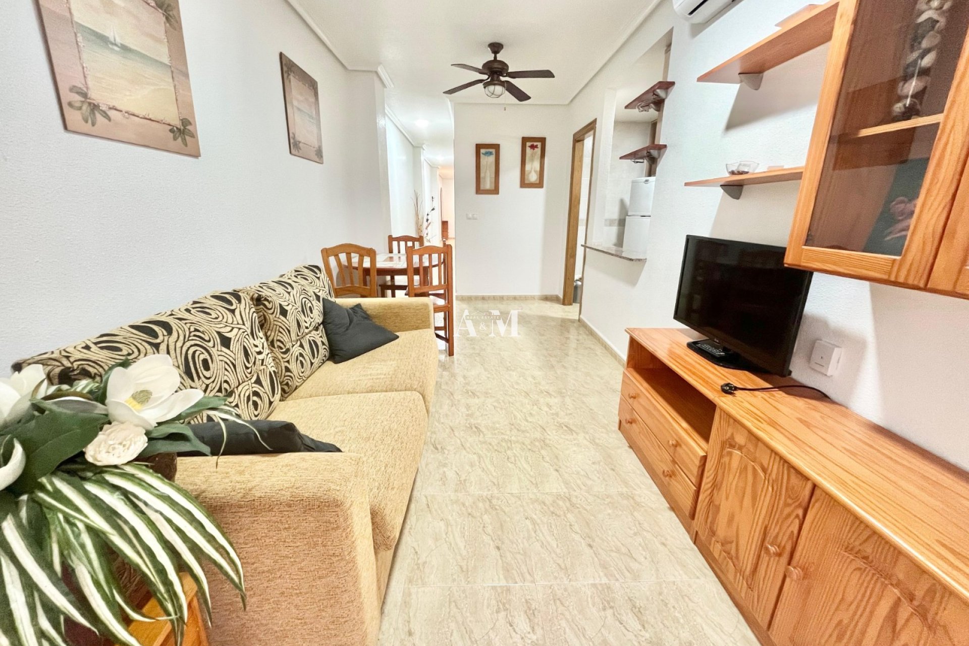 Alquiler a largo plazo - Apartamento / piso - Torrevieja - Playa de los Locos