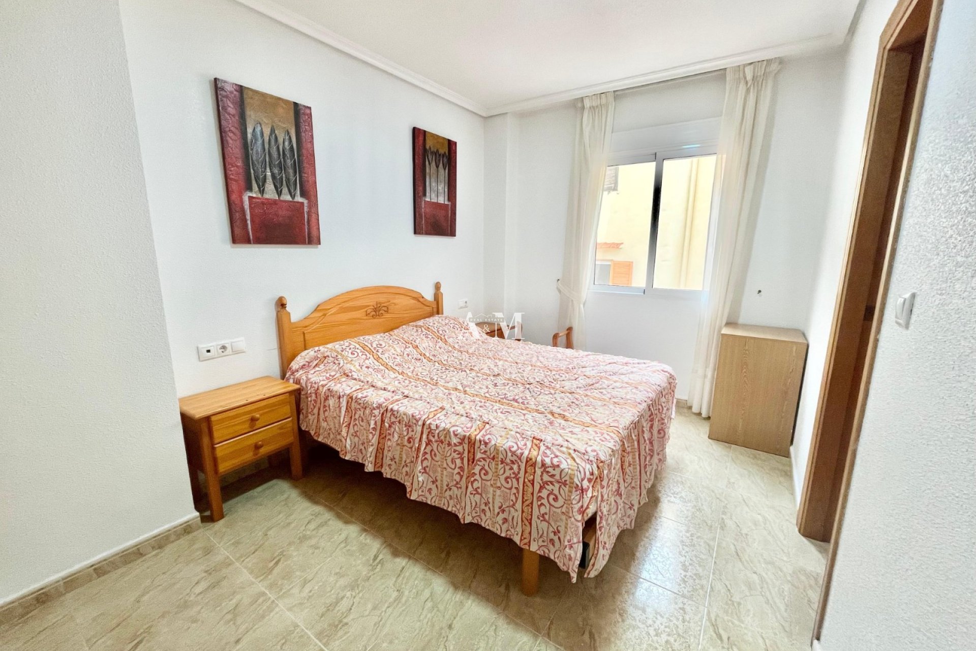 Alquiler a largo plazo - Apartamento / piso - Torrevieja - Playa de los Locos