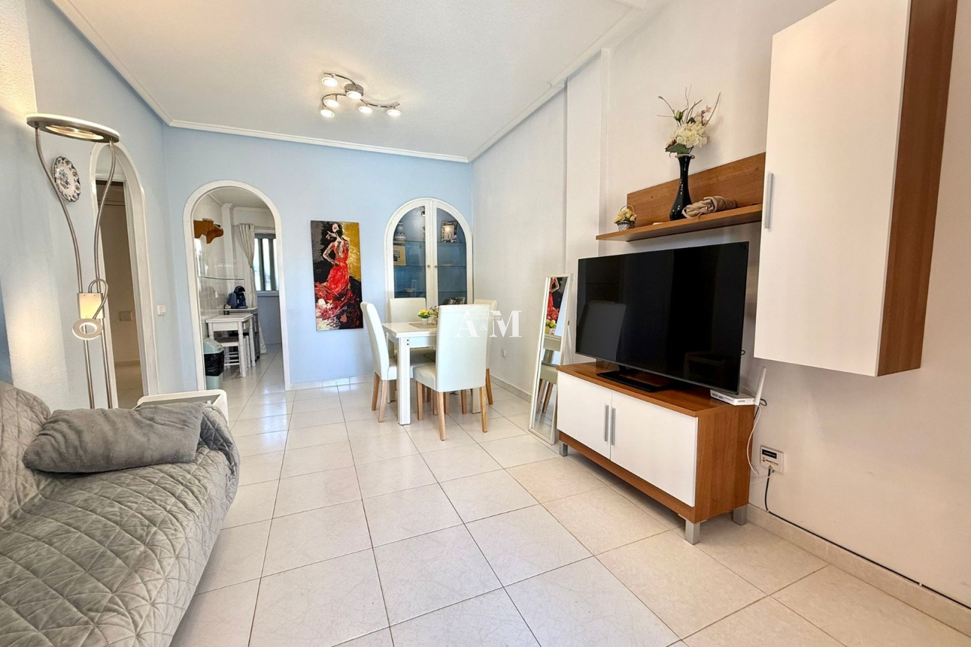 Alquiler a largo plazo - Apartamento / piso - Torrevieja - Playa de los Locos