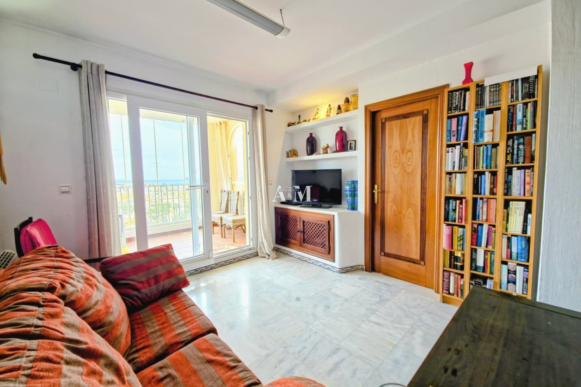 Alquiler a largo plazo - Apartamento / piso - Torrevieja - Playa de los Locos