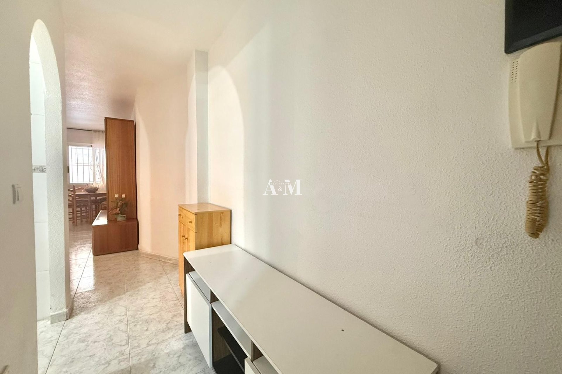 Alquiler a largo plazo - Apartamento / piso - Torrevieja - Playa de los Locos