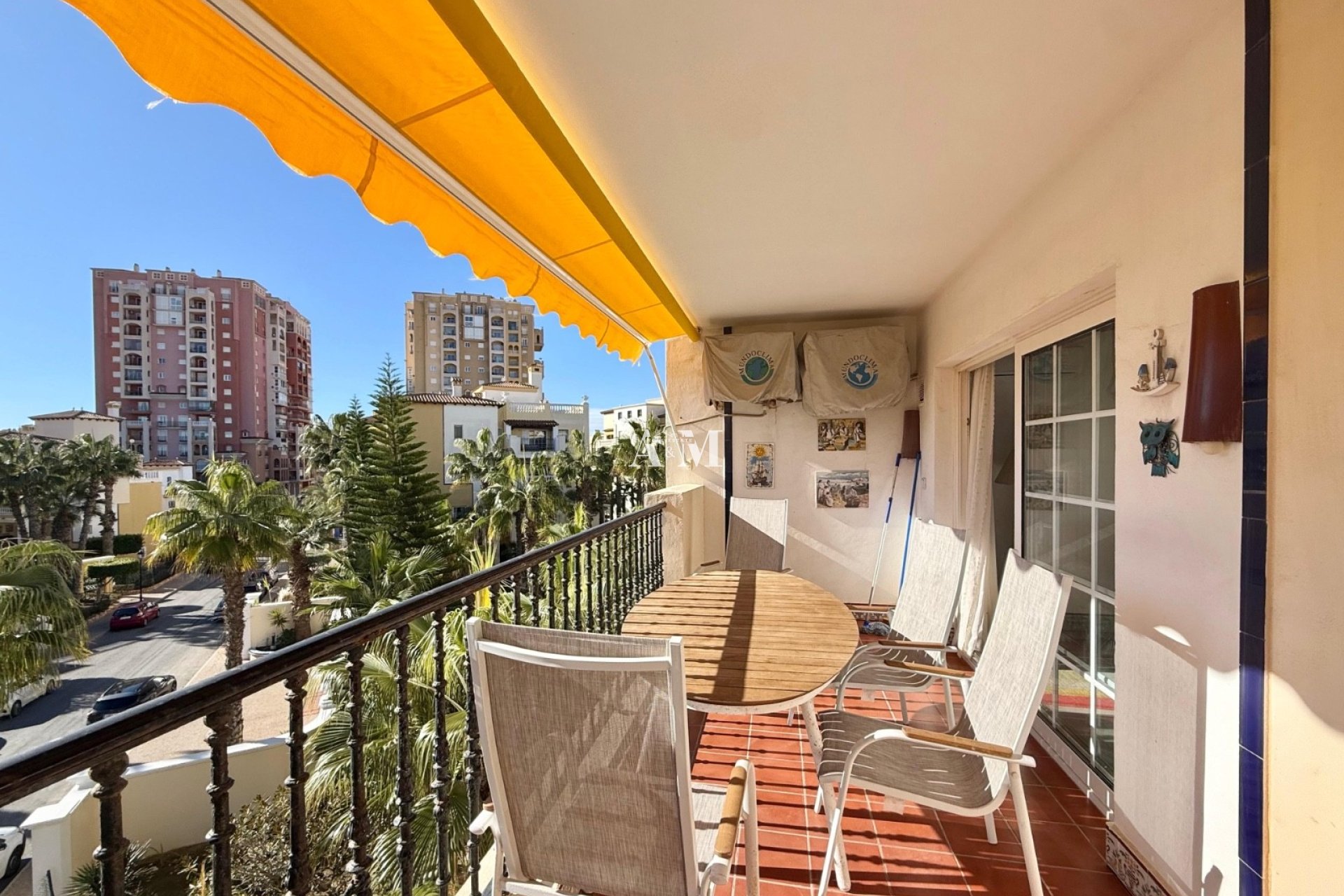 Alquiler a largo plazo - Apartamento / piso - Torrevieja - Playa de los Locos