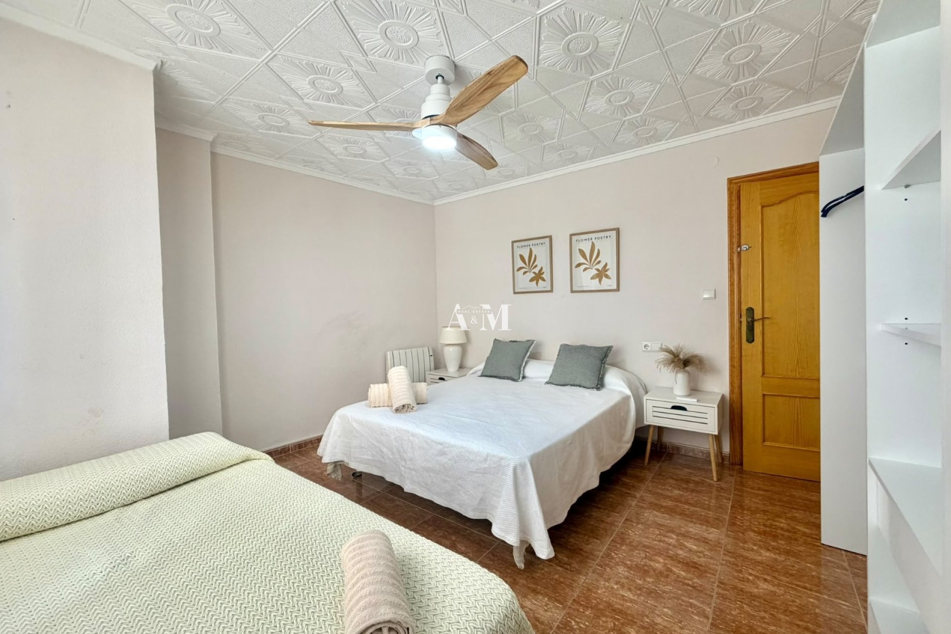 Alquiler a largo plazo - Apartamento / piso - Torrevieja - Playa del Cura