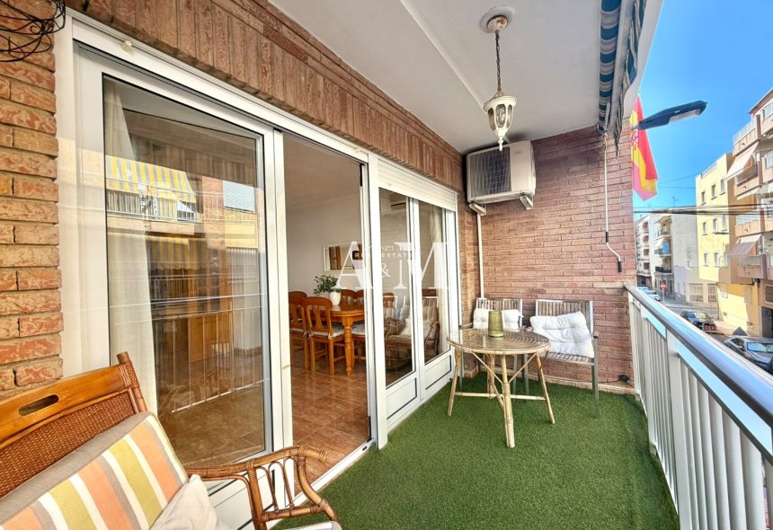 Alquiler a largo plazo - Apartamento / piso - Torrevieja - Playa del Cura