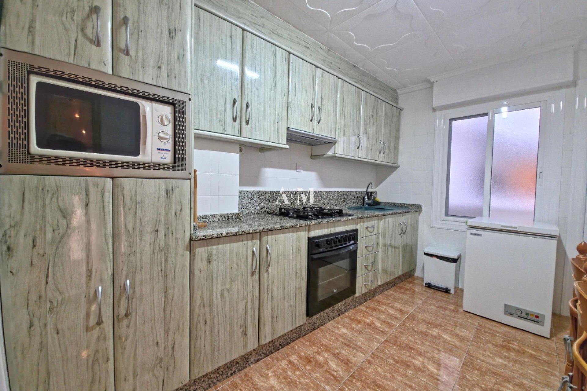 Alquiler a largo plazo - Apartamento / piso - Torrevieja - Playa del Cura