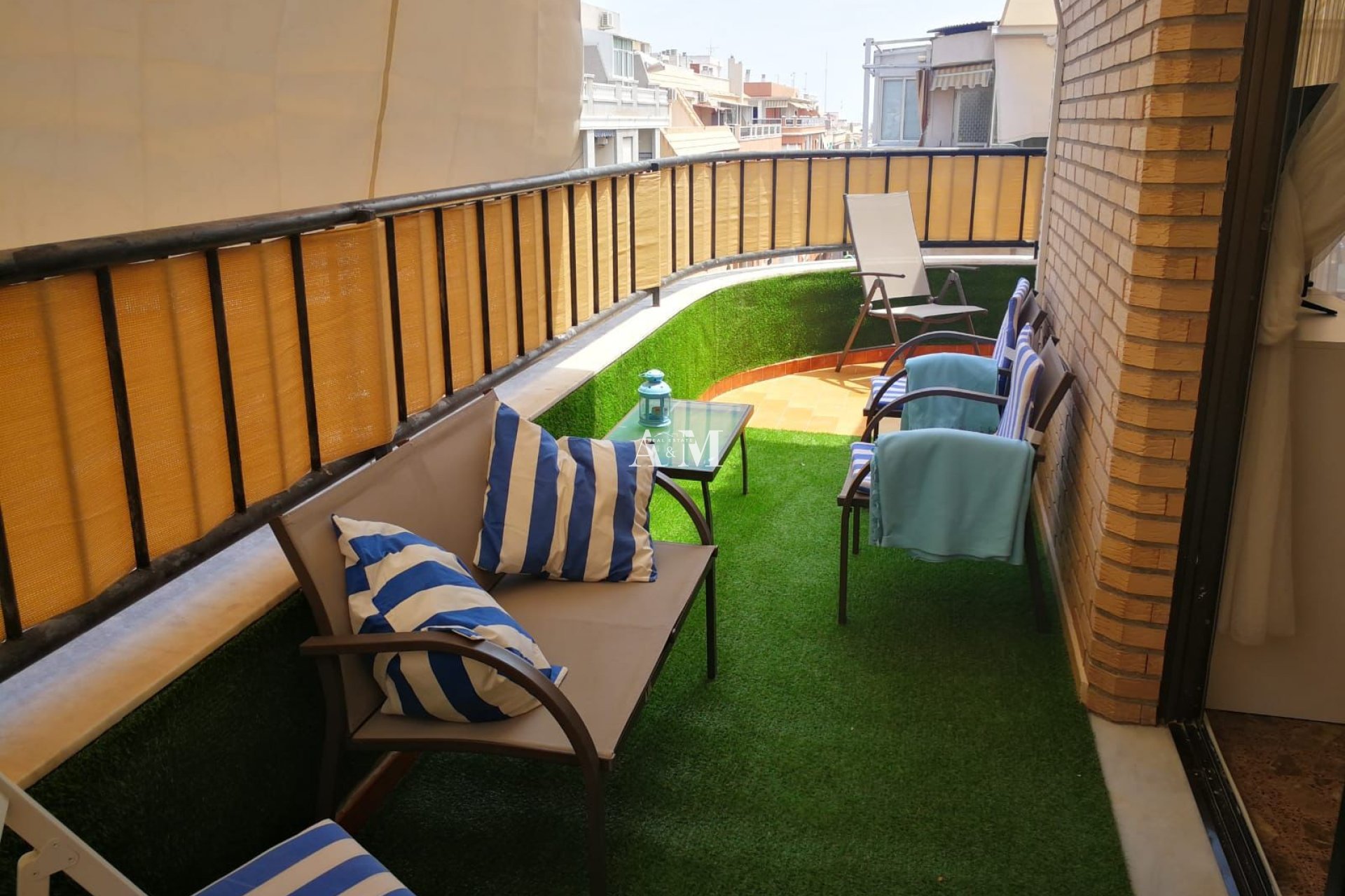 Alquiler a largo plazo - Apartamento / piso - Torrevieja - Playa del Cura