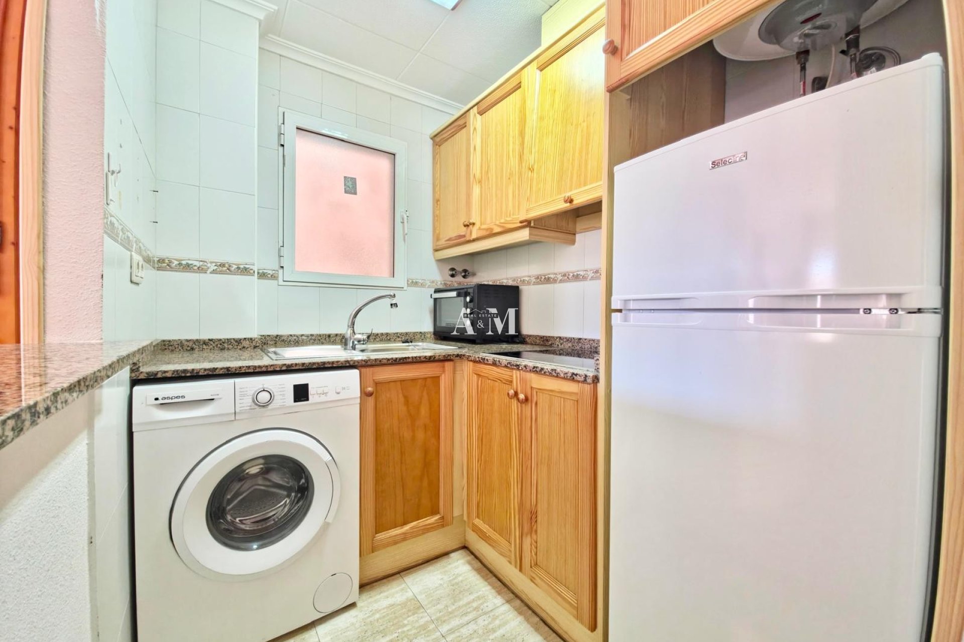 Alquiler a largo plazo - Apartamento / piso - Torrevieja - Playa del Cura