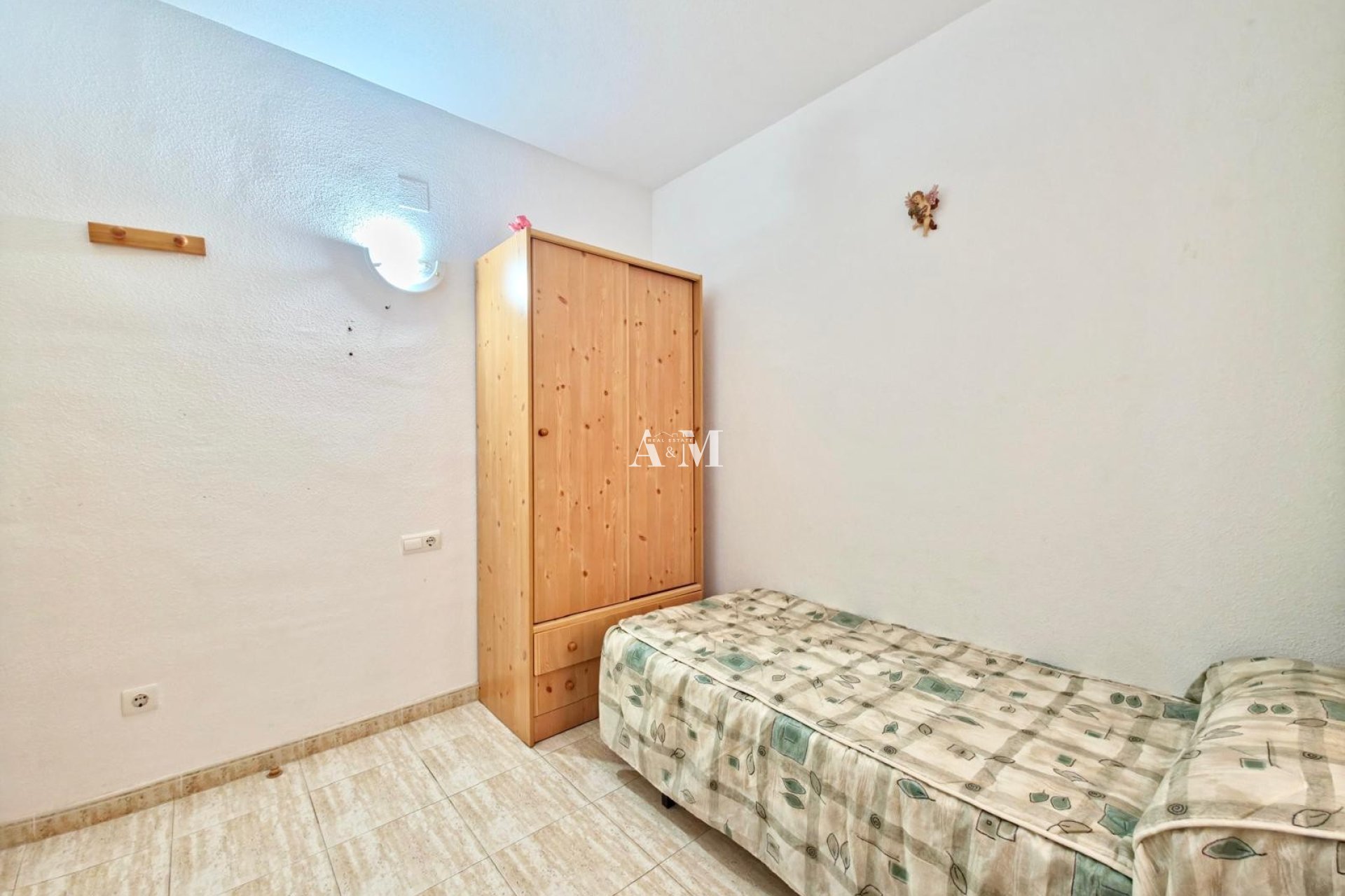 Alquiler a largo plazo - Apartamento / piso - Torrevieja - Playa del Cura