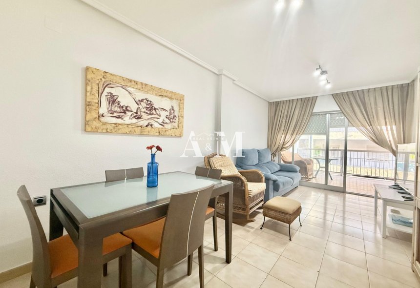 Alquiler a largo plazo - Apartamento / piso - Torrevieja - Playa del Cura