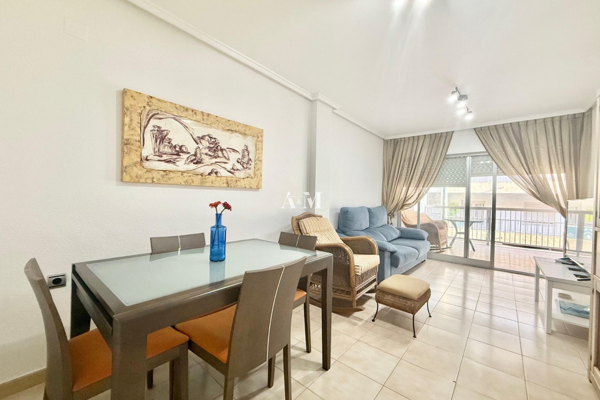 Alquiler a largo plazo - Apartamento / piso - Torrevieja - Playa del Cura