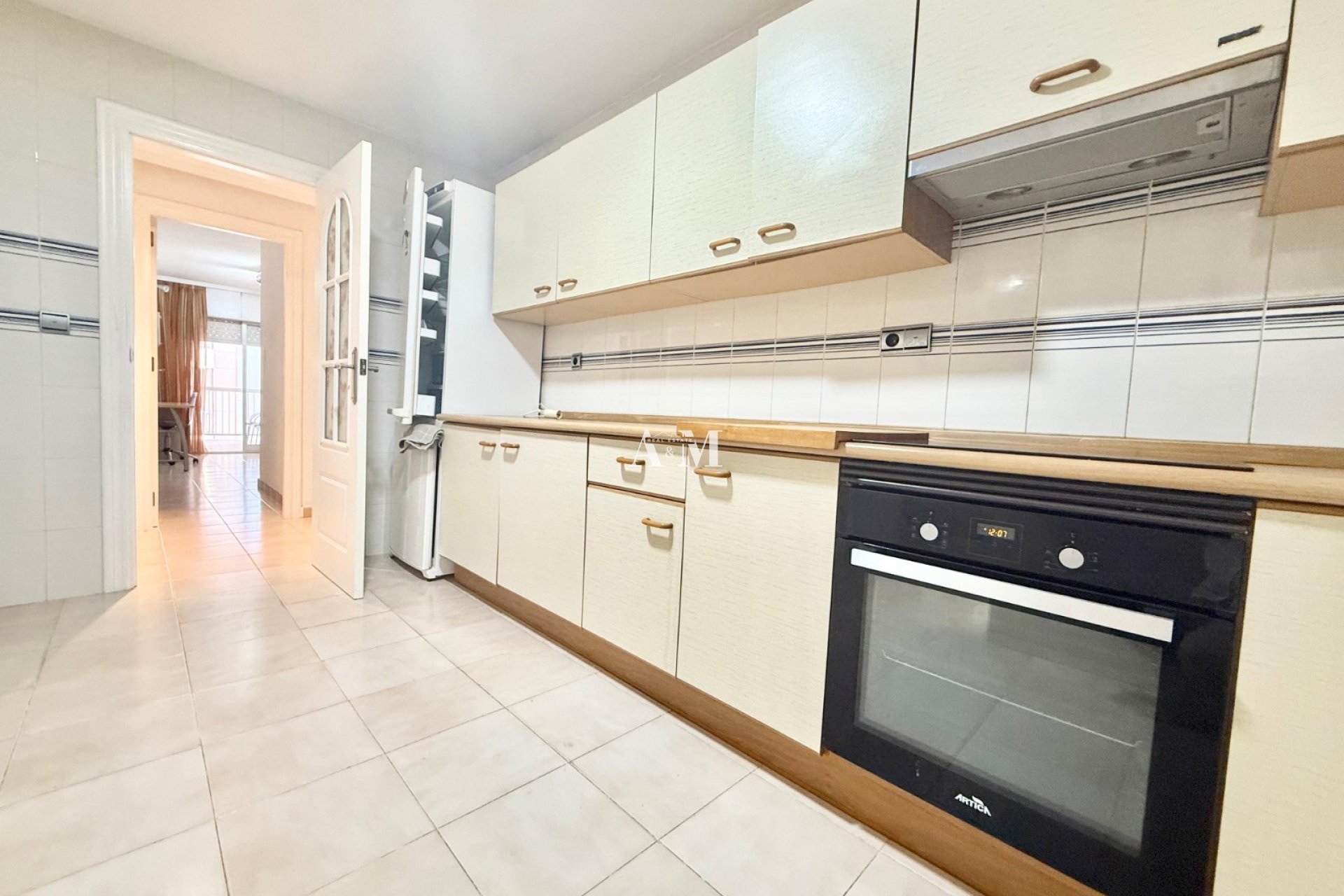 Alquiler a largo plazo - Apartamento / piso - Torrevieja - Playa del Cura