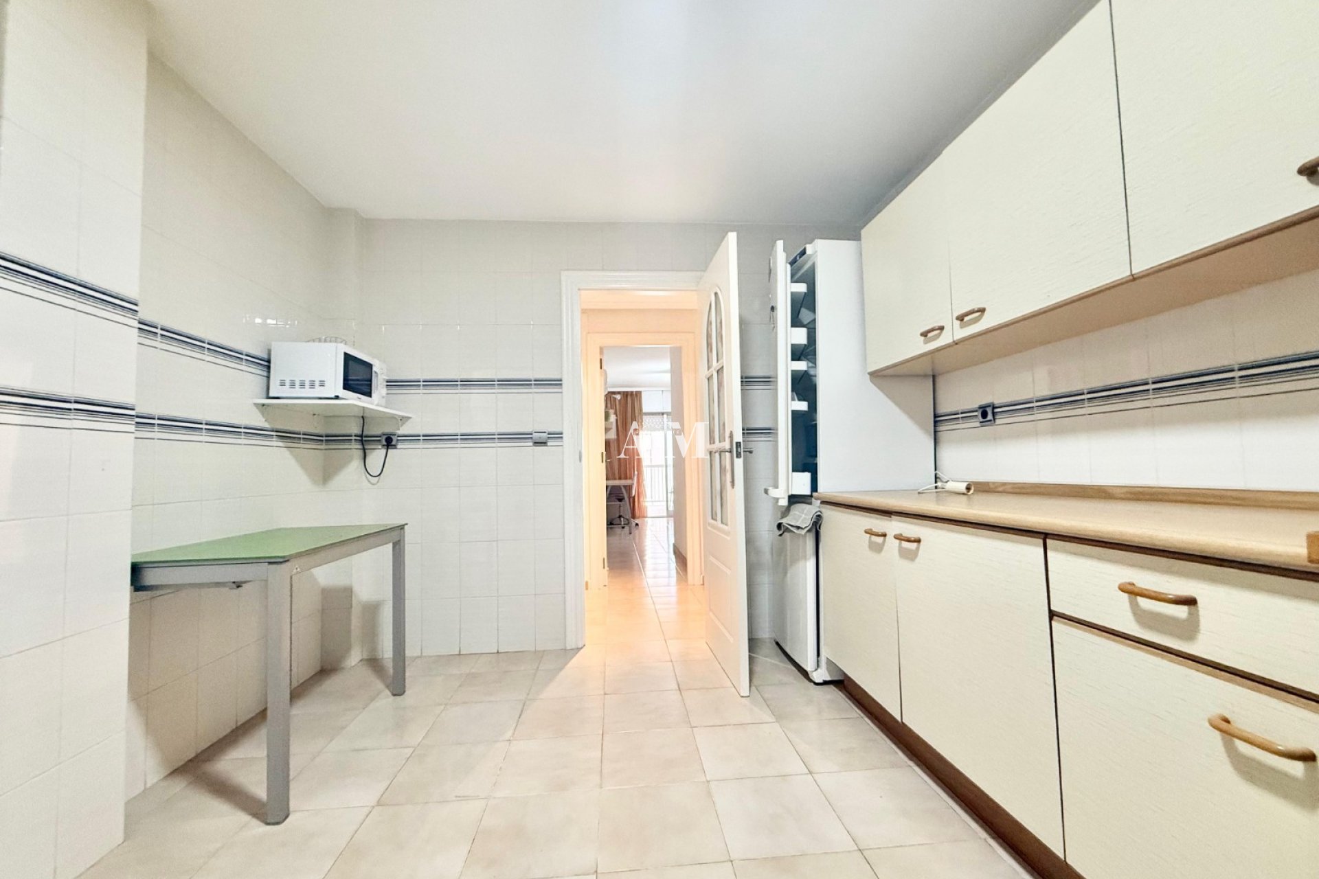 Alquiler a largo plazo - Apartamento / piso - Torrevieja - Playa del Cura