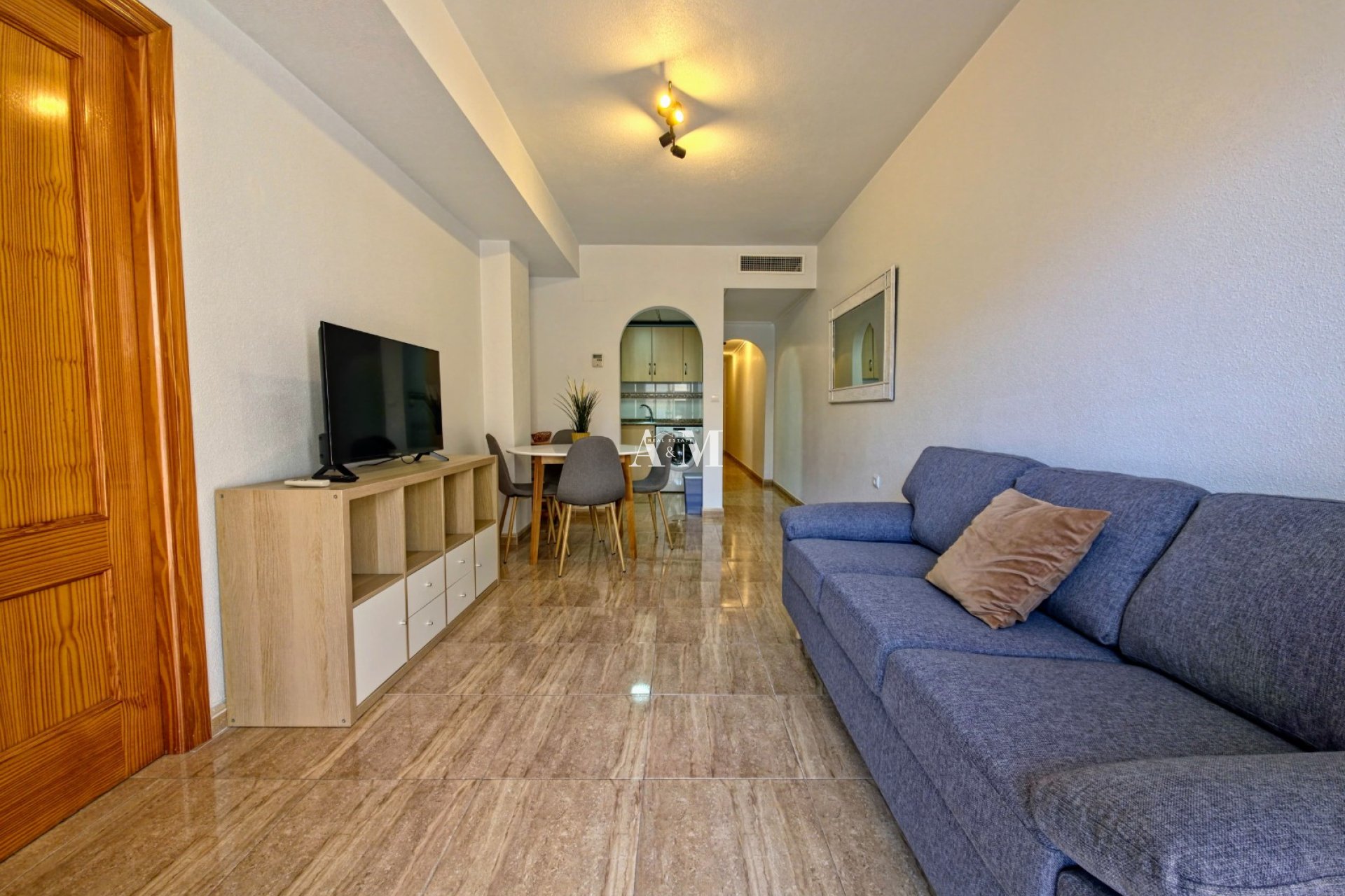 Alquiler a largo plazo - Apartamento / piso - Torrevieja - Playa del Cura