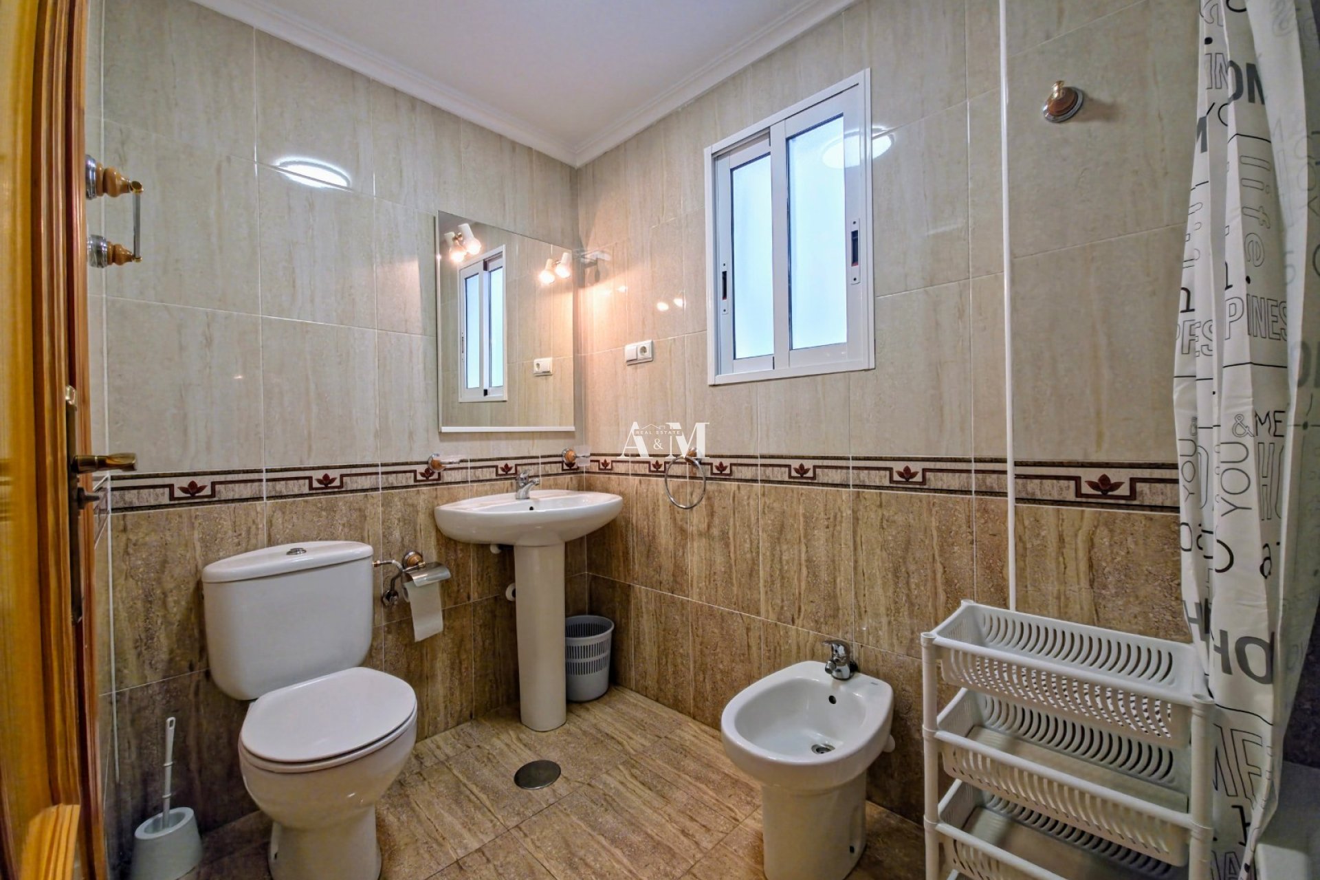 Alquiler a largo plazo - Apartamento / piso - Torrevieja - Playa del Cura