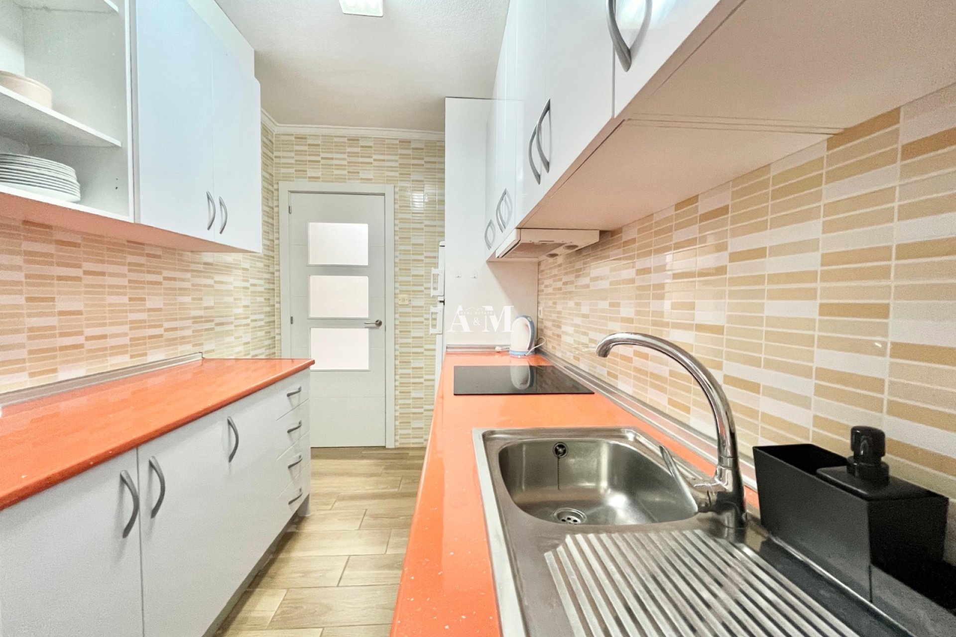 Alquiler a largo plazo - Apartamento / piso - Torrevieja - Playa del Cura