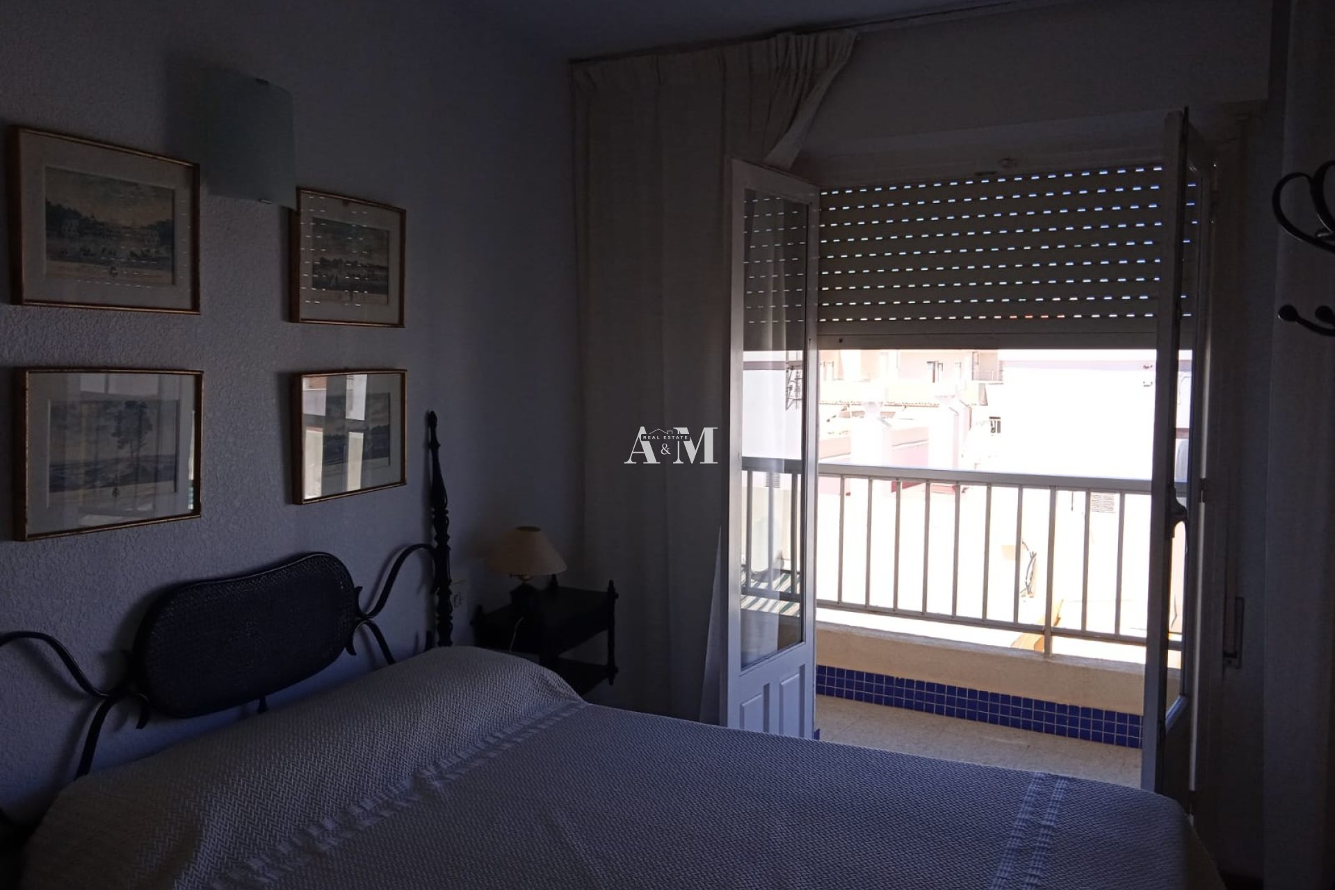 Alquiler a largo plazo - Apartamento / piso - Torrevieja - Playa del Cura