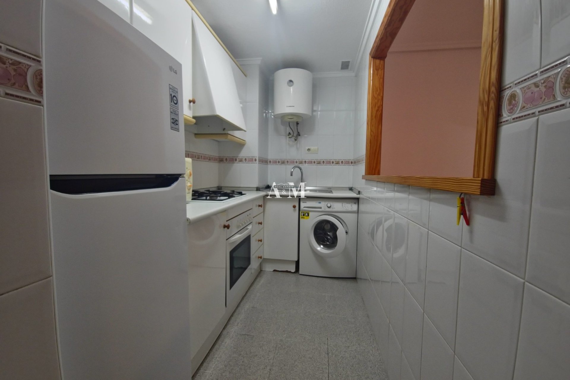 Alquiler a largo plazo - Apartamento / piso - Torrevieja - Playa del Cura