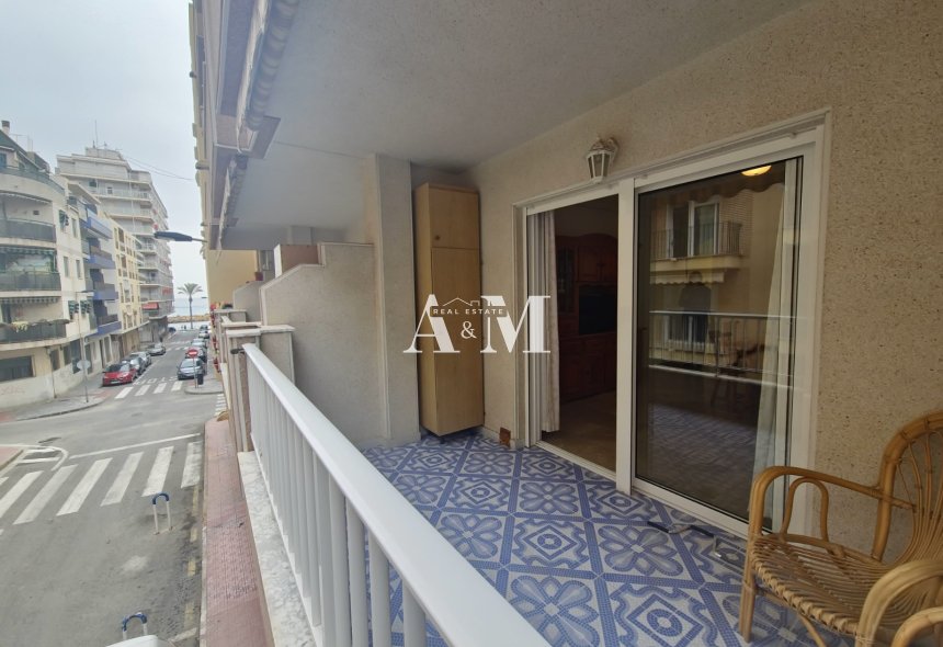 Alquiler a largo plazo - Apartamento / piso - Torrevieja - Playa del Cura