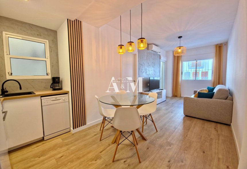 Alquiler a largo plazo - Apartamento / piso - Torrevieja - Playa del Cura