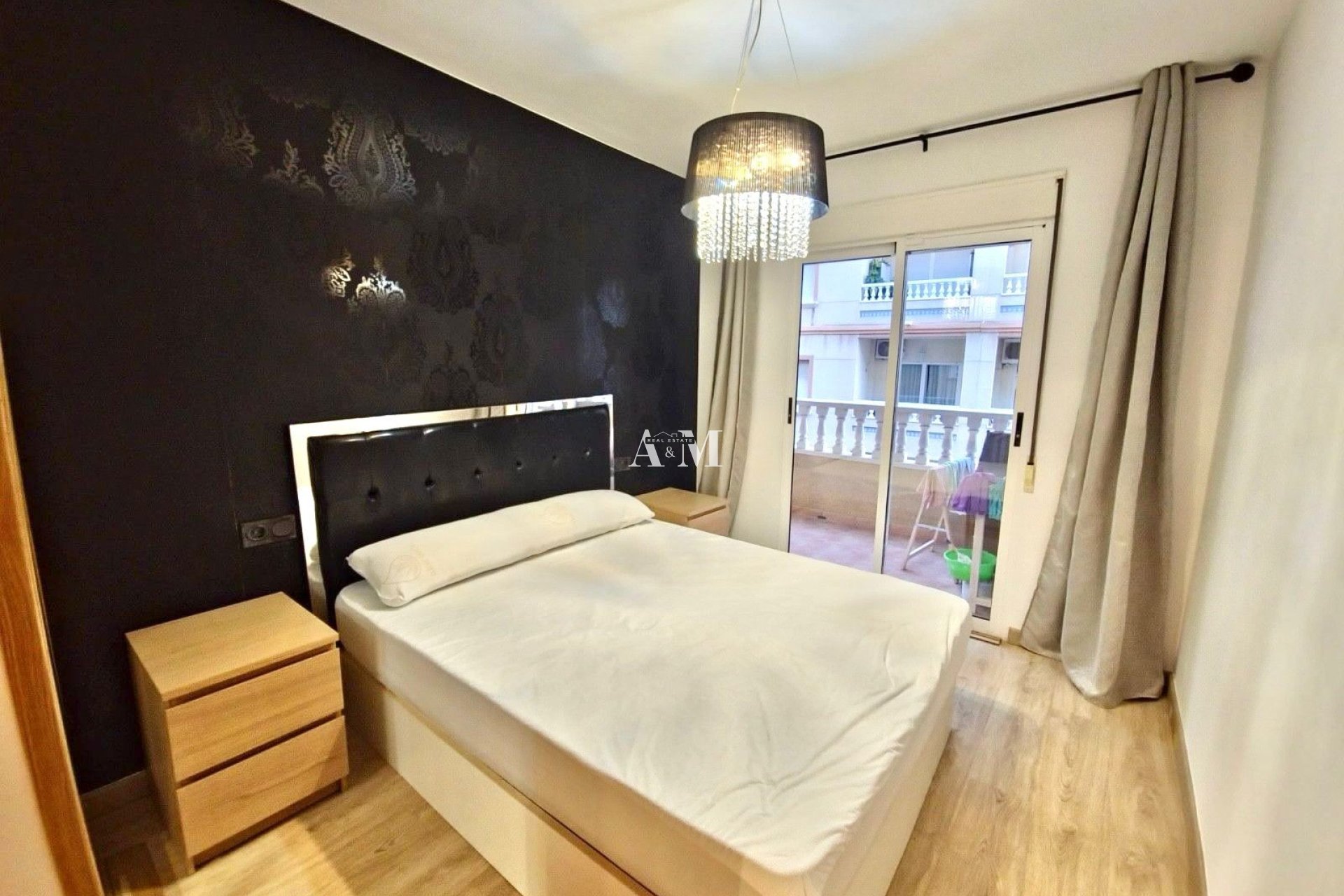 Alquiler a largo plazo - Apartamento / piso - Torrevieja - Playa del Cura