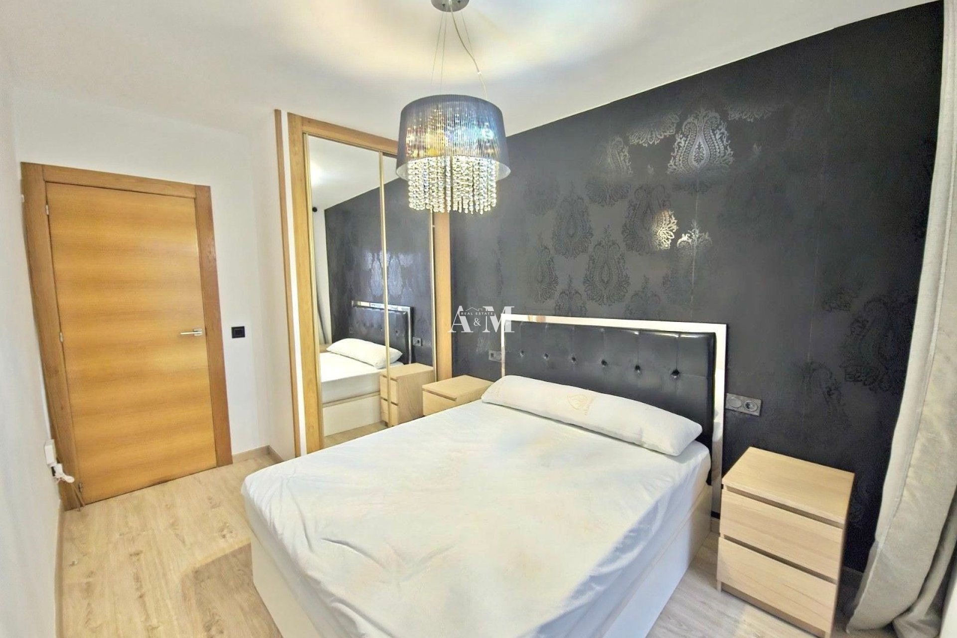 Alquiler a largo plazo - Apartamento / piso - Torrevieja - Playa del Cura