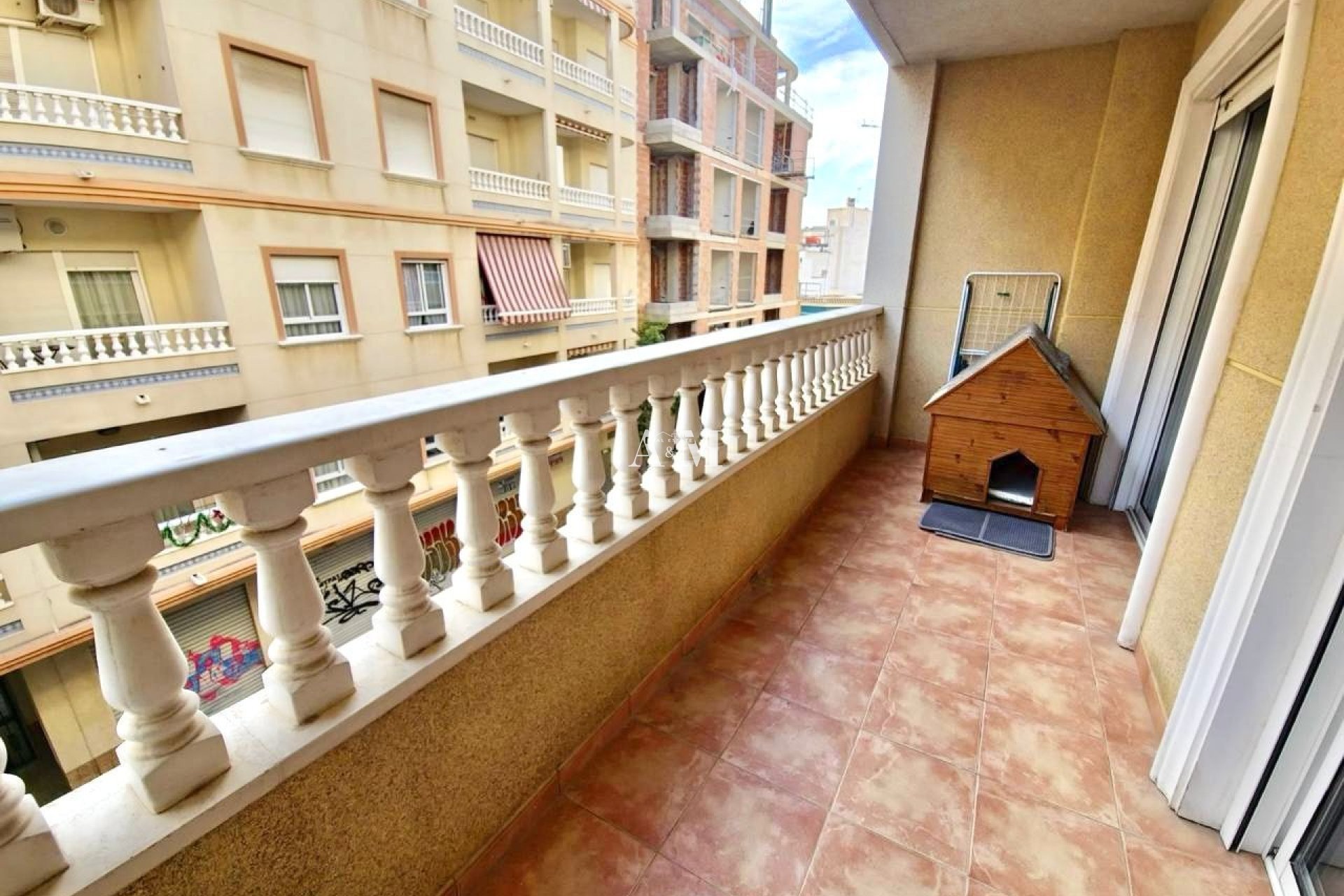 Alquiler a largo plazo - Apartamento / piso - Torrevieja - Playa del Cura