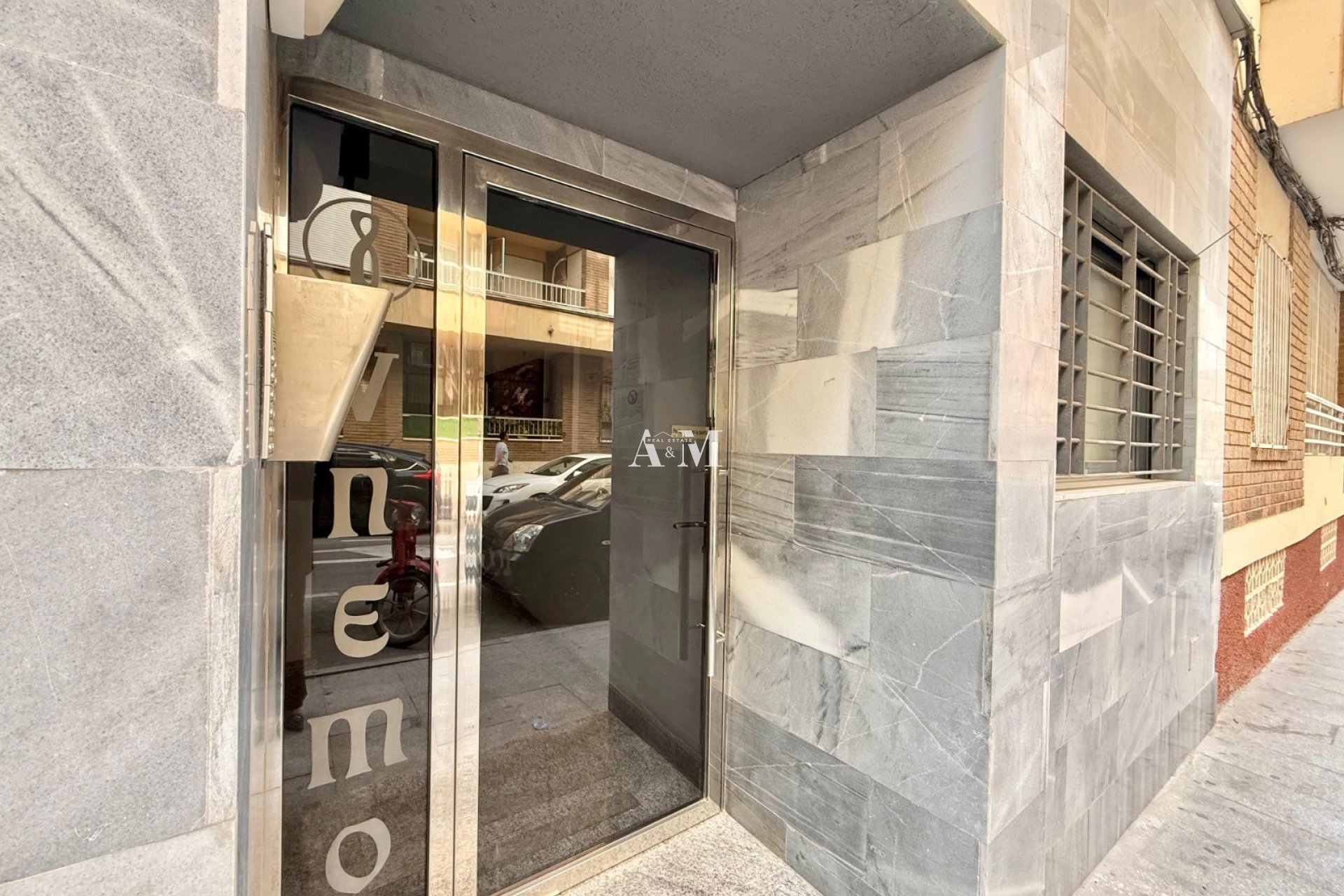 Alquiler a largo plazo - Apartamento / piso - Torrevieja - Playa del Cura