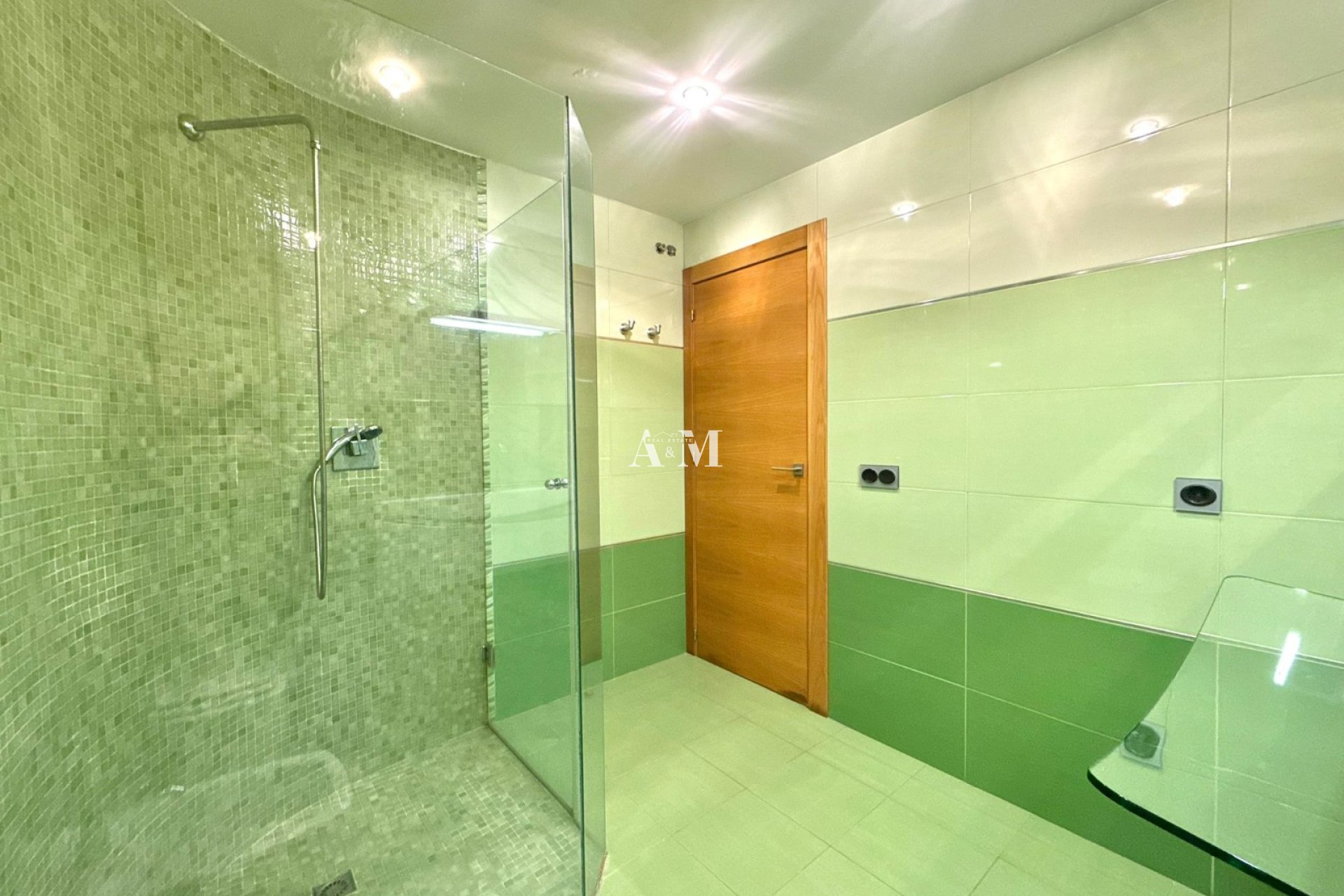 Alquiler a largo plazo - Apartamento / piso - Torrevieja - Playa del Cura
