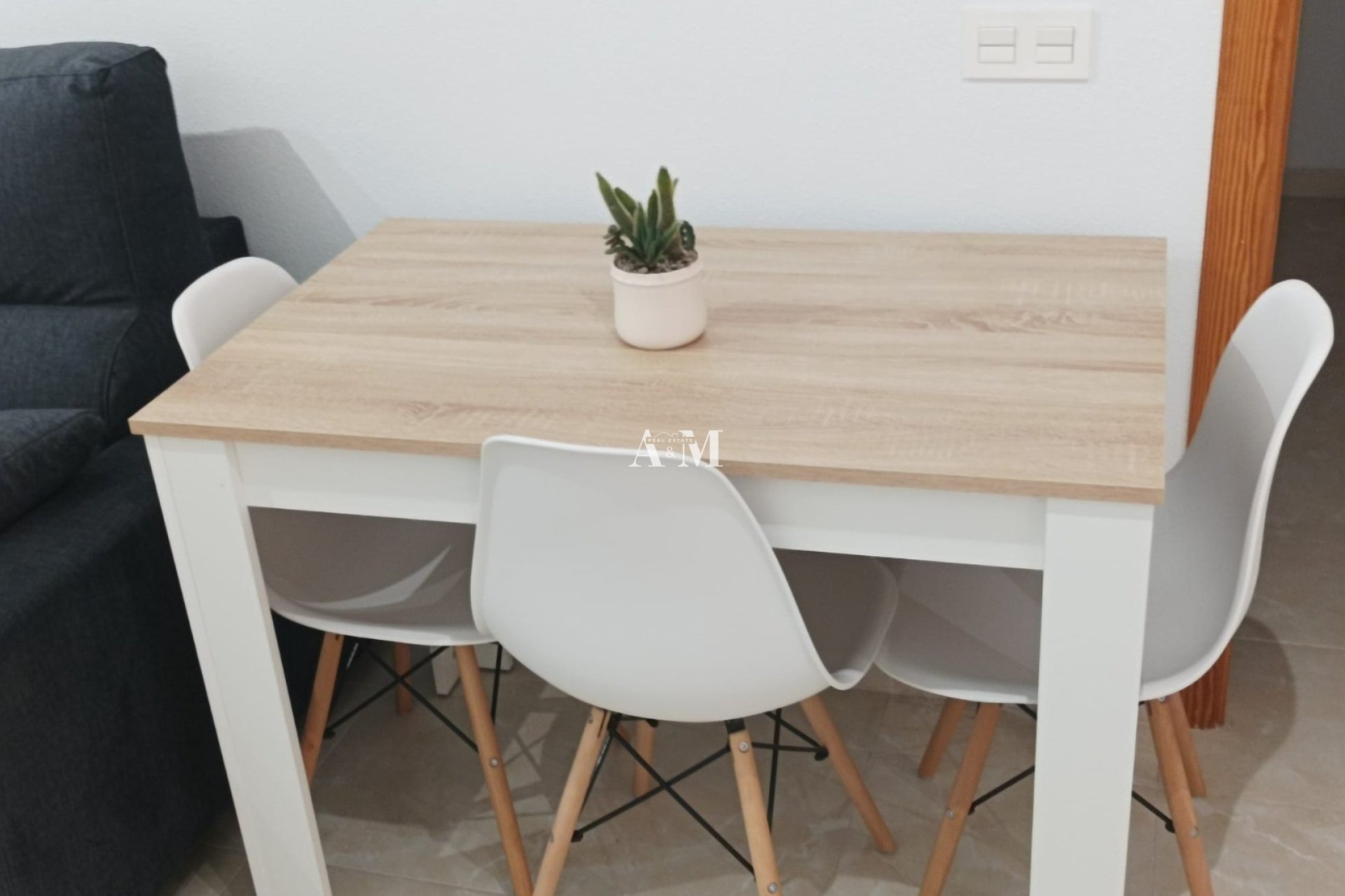 Alquiler a largo plazo - Apartamento / piso - Torrevieja - Playa del Cura