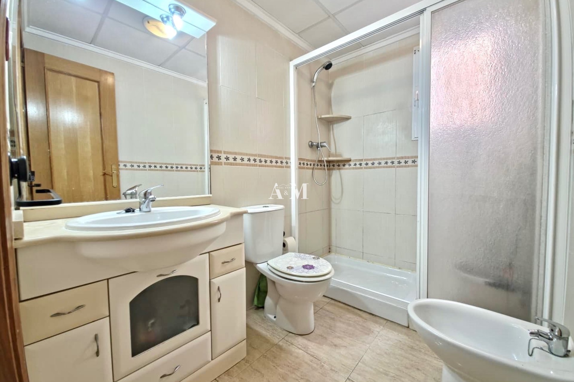 Alquiler a largo plazo - Apartamento / piso - Torrevieja - Playa del Cura