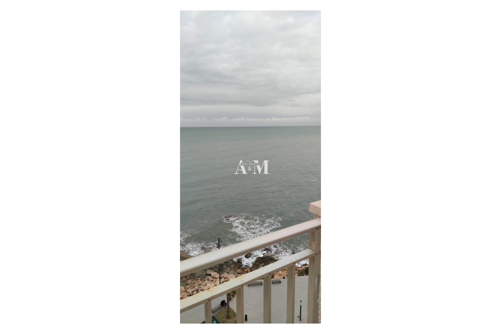 Alquiler a largo plazo - Apartamento / piso - Torrevieja - Playa del Cura