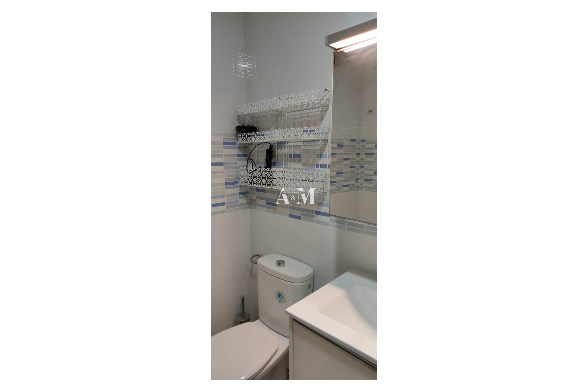 Alquiler a largo plazo - Apartamento / piso - Torrevieja - Playa del Cura