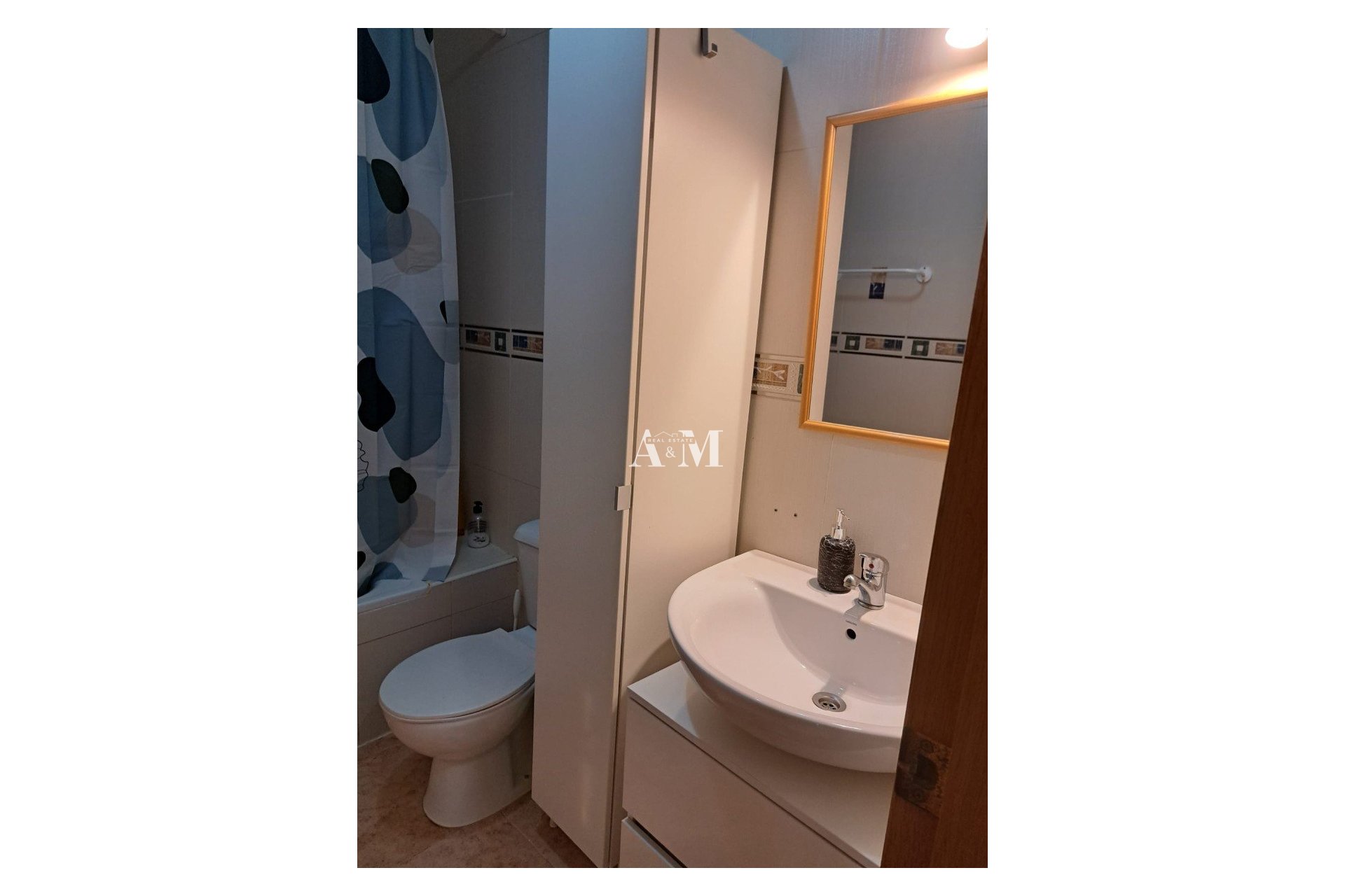 Alquiler a largo plazo - Apartamento / piso - Torrevieja - Playa del Cura