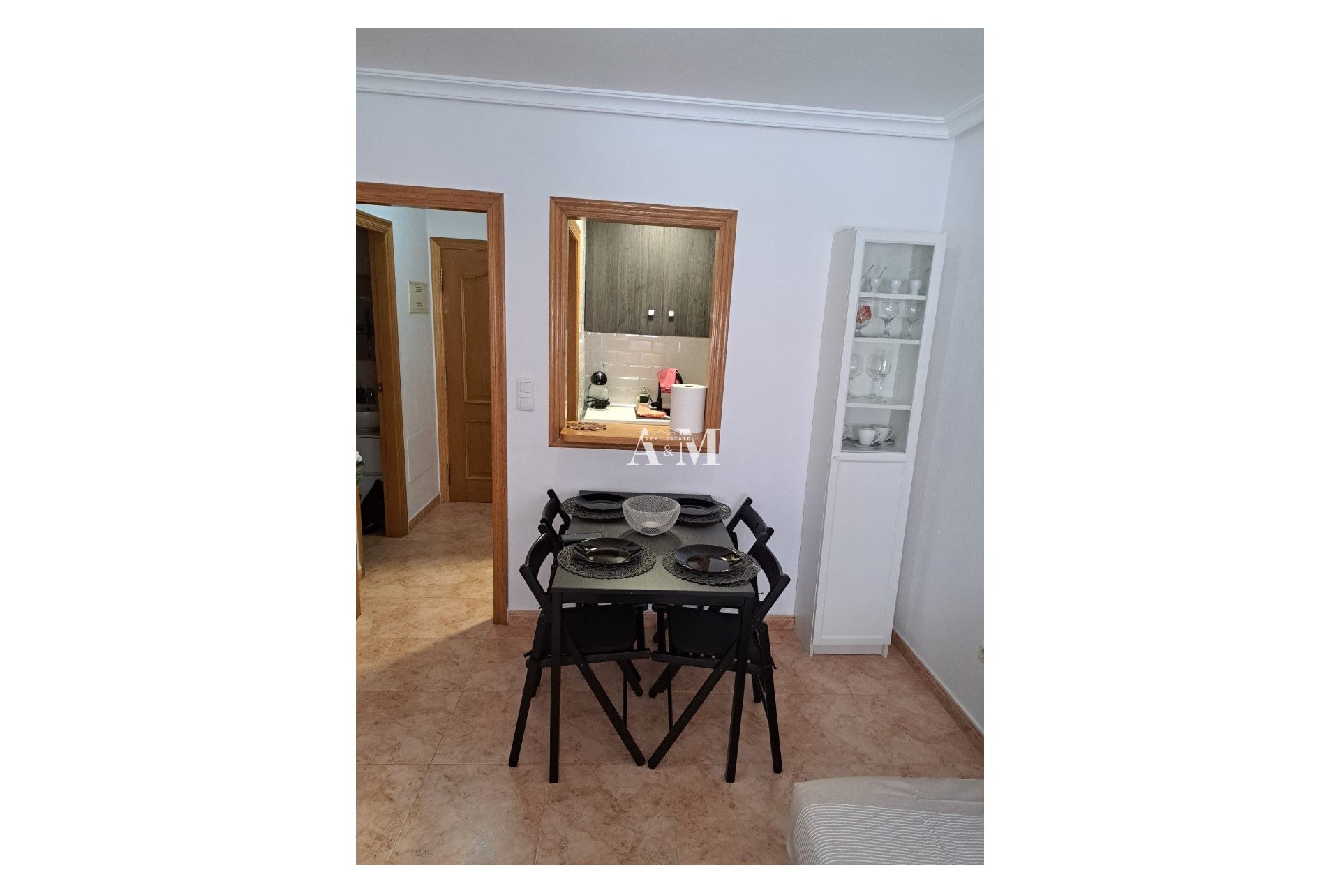 Alquiler a largo plazo - Apartamento / piso - Torrevieja - Playa del Cura