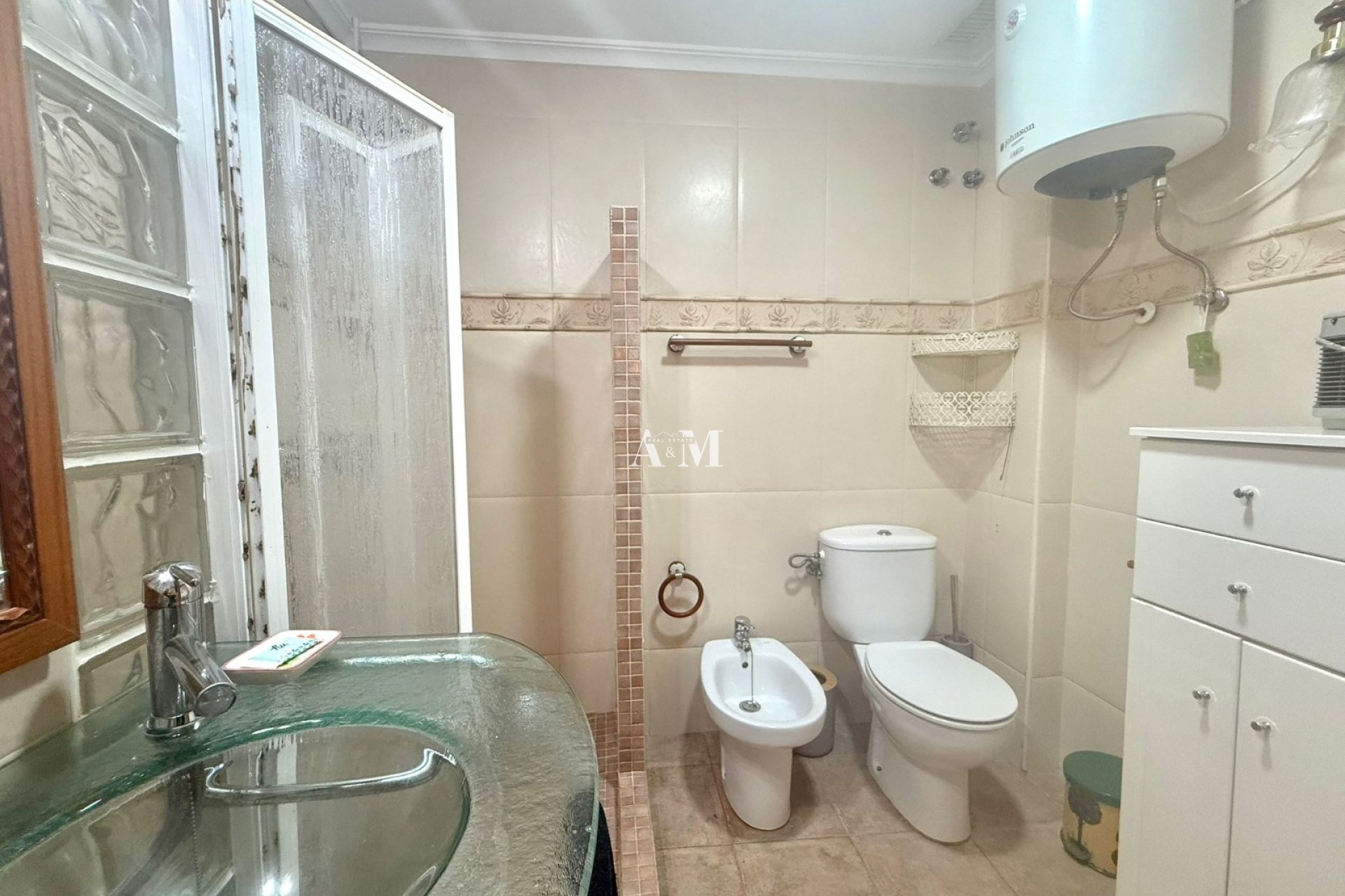 Alquiler a largo plazo - Apartamento / piso - Torrevieja - Playa del Cura