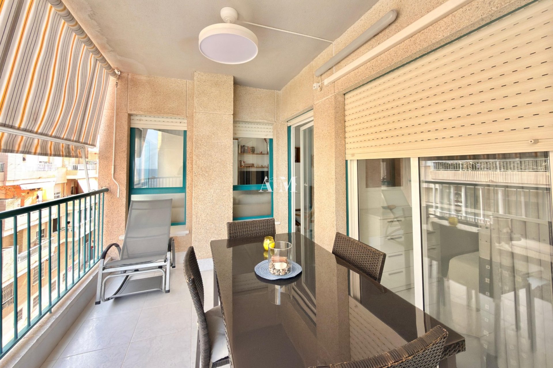 Alquiler a largo plazo - Apartamento / piso - Torrevieja - Playa del Cura