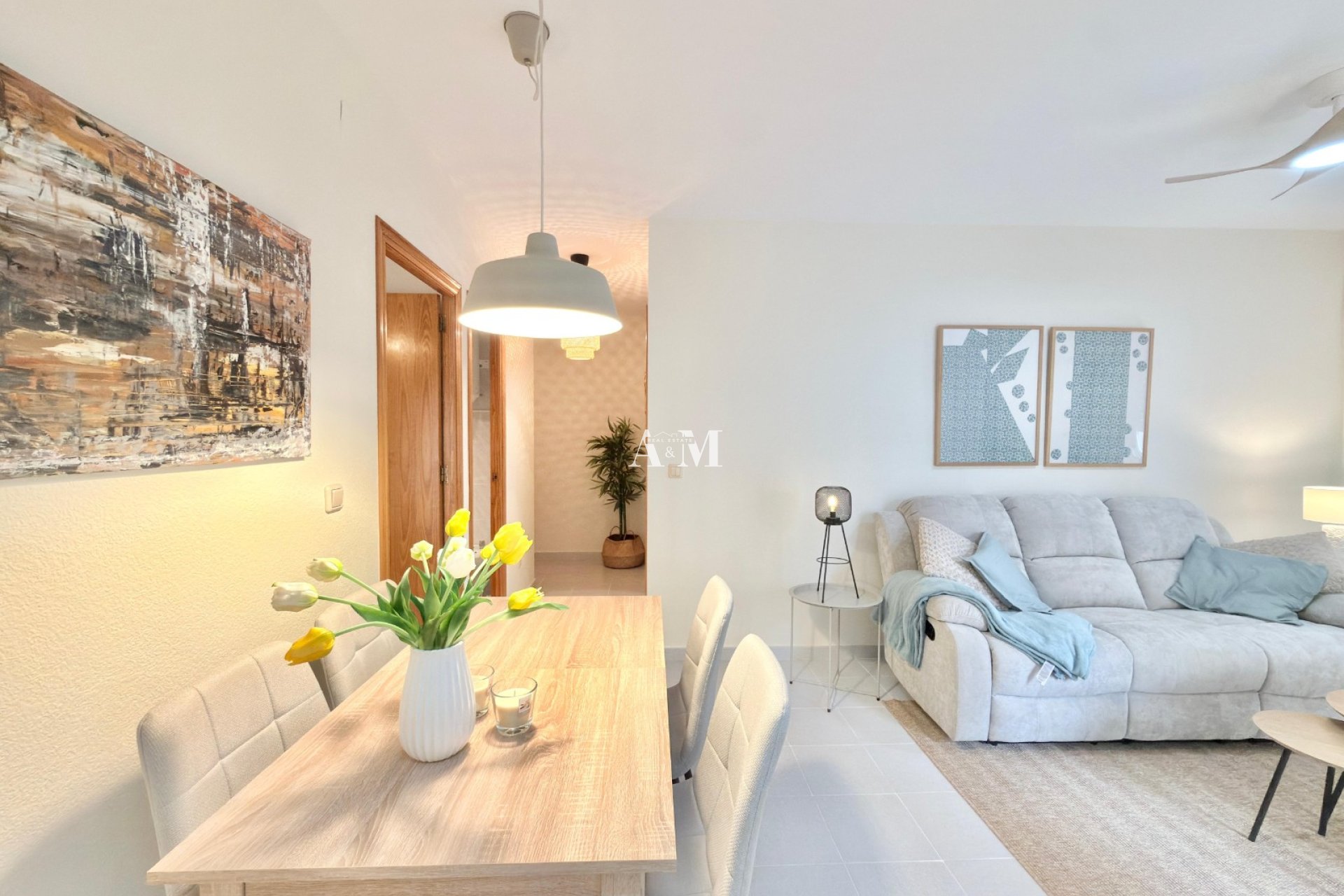 Alquiler a largo plazo - Apartamento / piso - Torrevieja - Playa del Cura