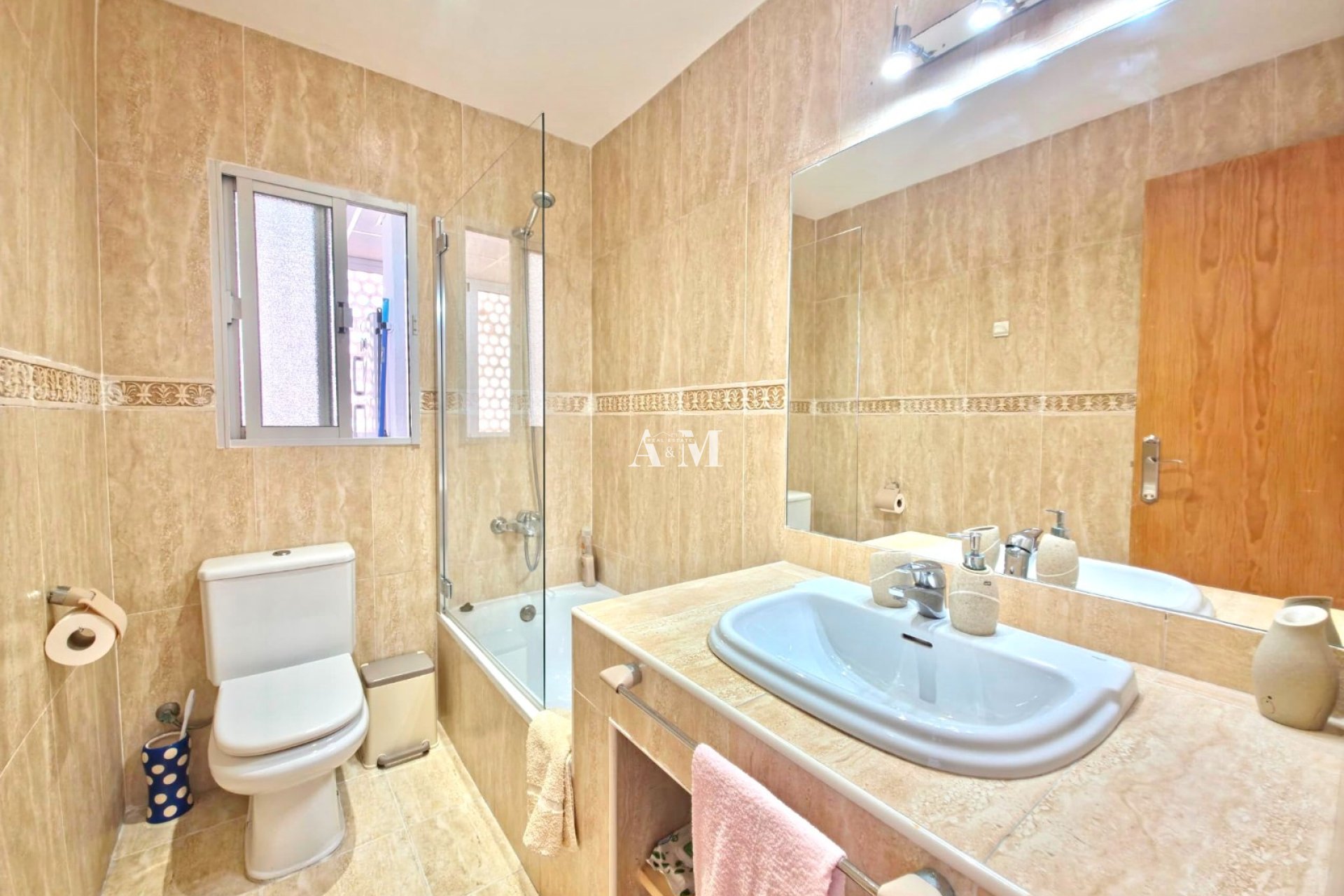 Alquiler a largo plazo - Apartamento / piso - Torrevieja - Playa del Cura