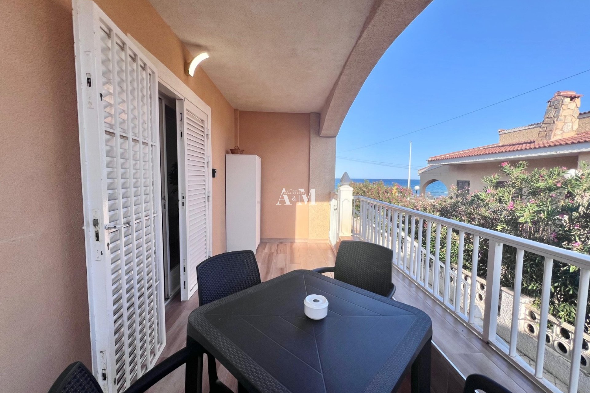 Alquiler a largo plazo - Apartamento / piso - Torrevieja - Torrelamata - La Mata
