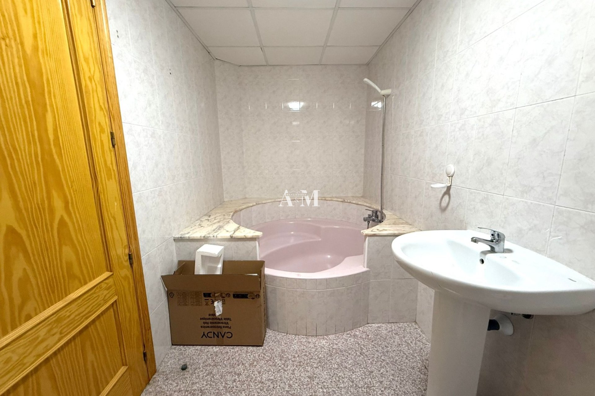 Alquiler a largo plazo - Apartamento / piso - Torrevieja - Torrelamata - La Mata
