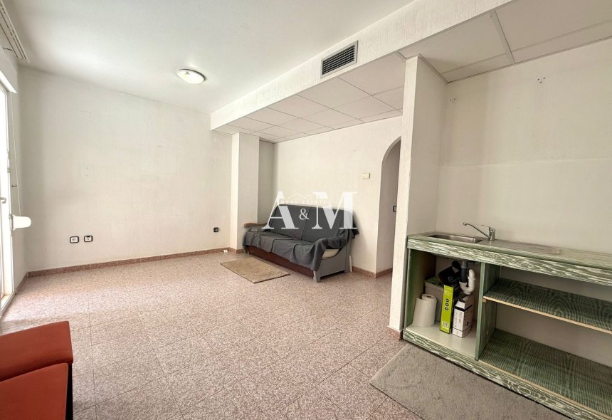 Alquiler a largo plazo - Apartamento / piso - Torrevieja - Torrelamata - La Mata