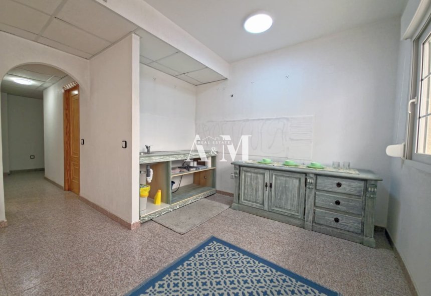 Alquiler a largo plazo - Apartamento / piso - Torrevieja - Torrelamata - La Mata
