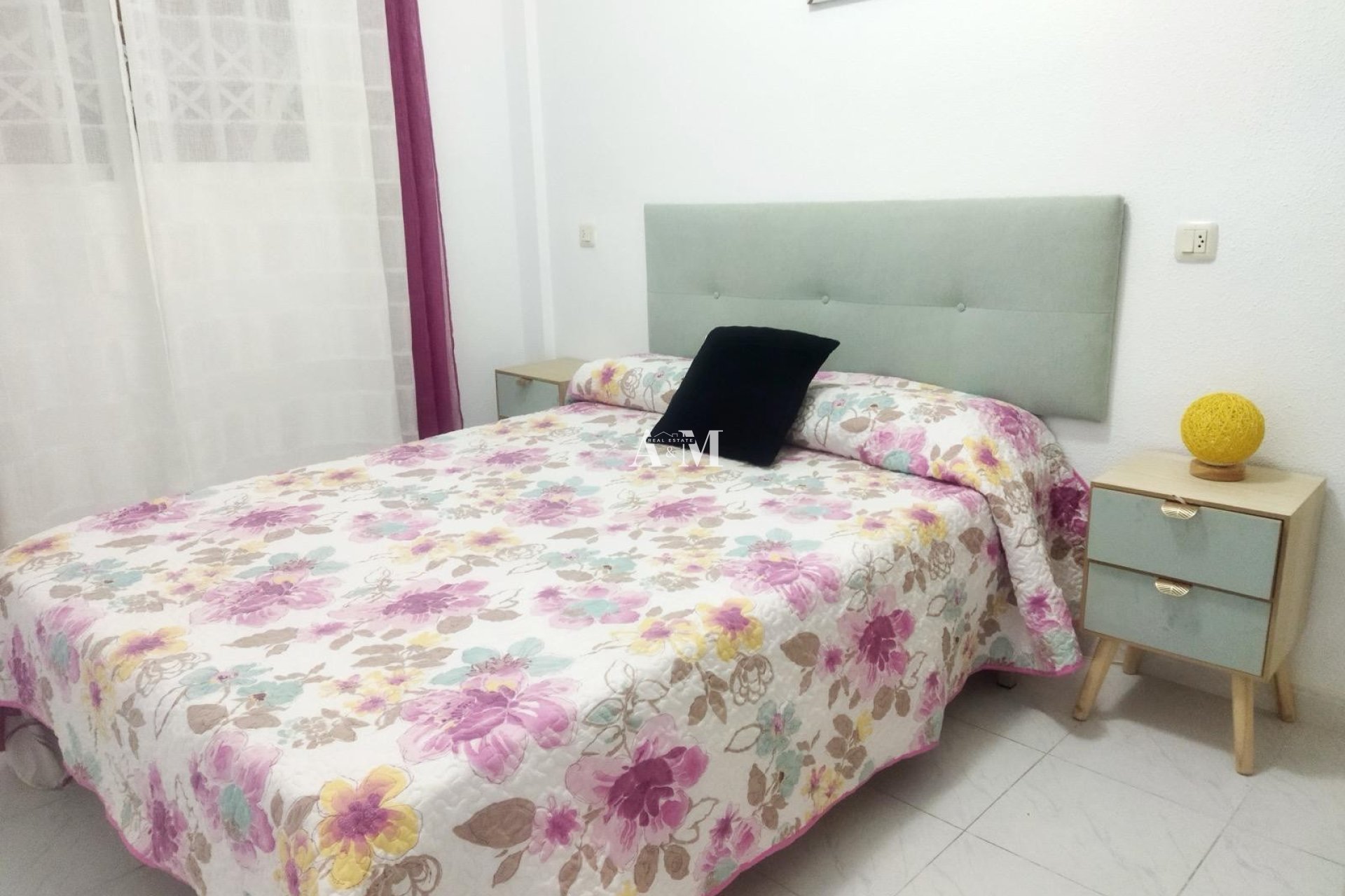 Alquiler a largo plazo - Apartamento / piso - Torrevieja - Torrelamata - La Mata