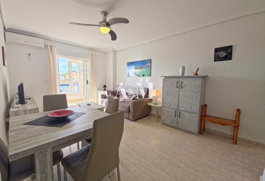 Alquiler a largo plazo - Apartamento / piso - Torrevieja - Torrelamata - La Mata